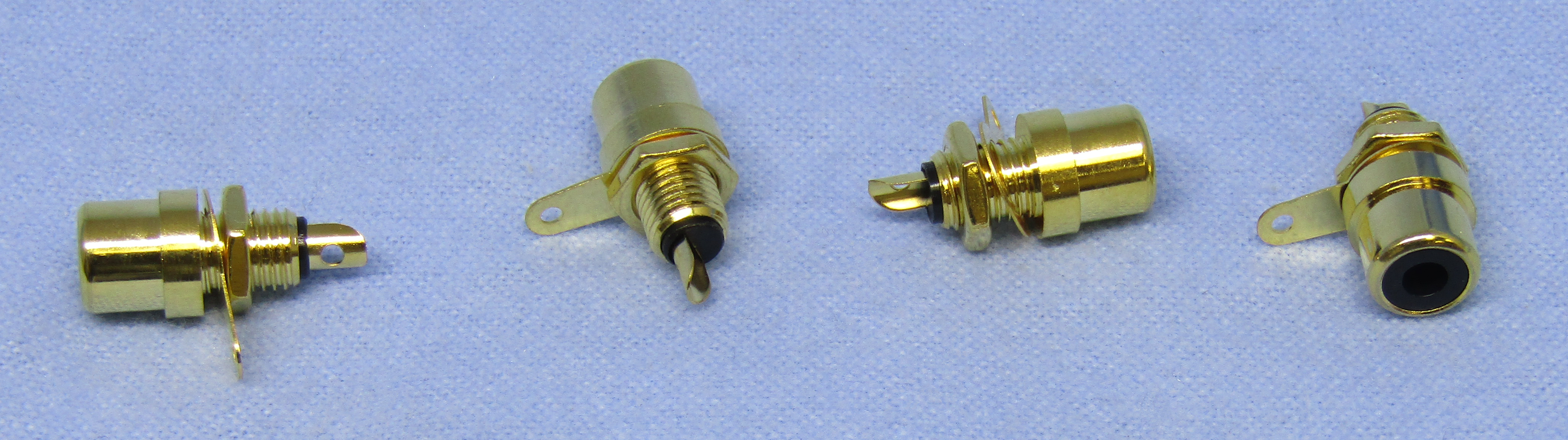 GOLD PANEL MT. RCA JACK-BLACK INS.